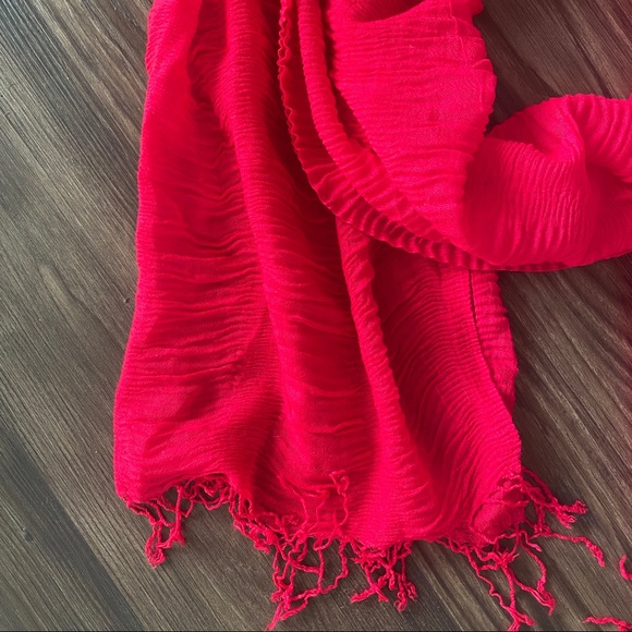 Scarf - Picture 2 of 3